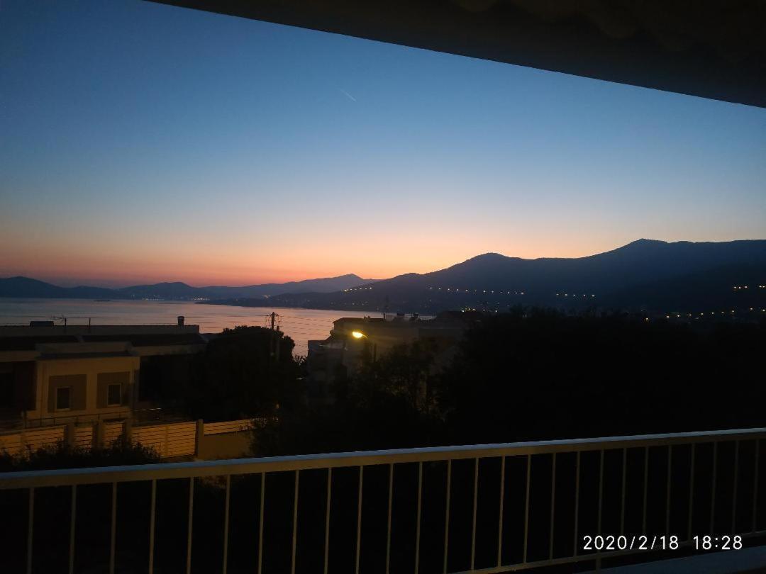 Our View Daire PalaiónTsiflíkion Dış mekan fotoğraf